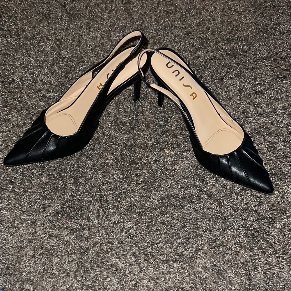 Unisa Elegant Black Slingback Heels